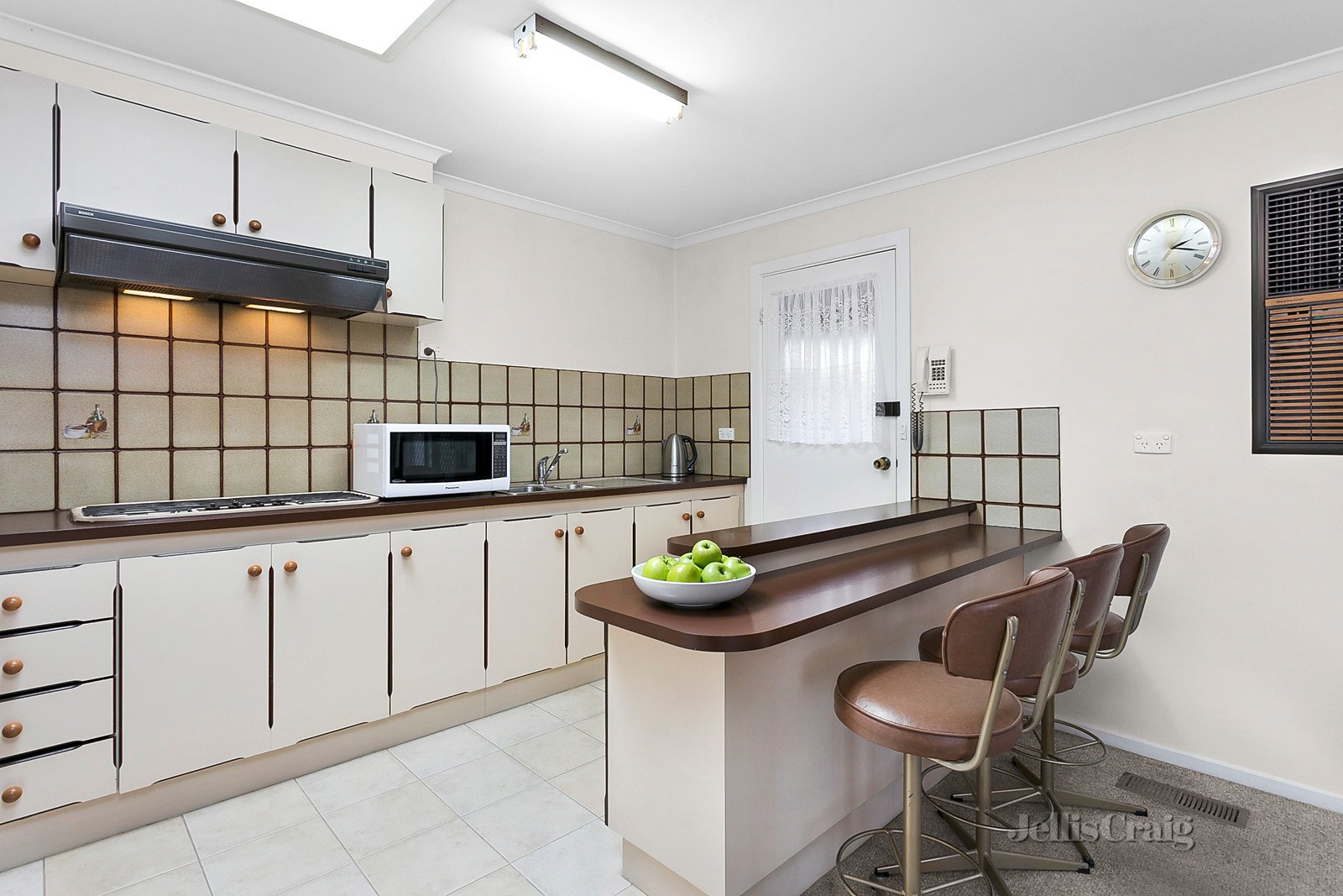 1/35 Buckley Street, Moonee Ponds image 4