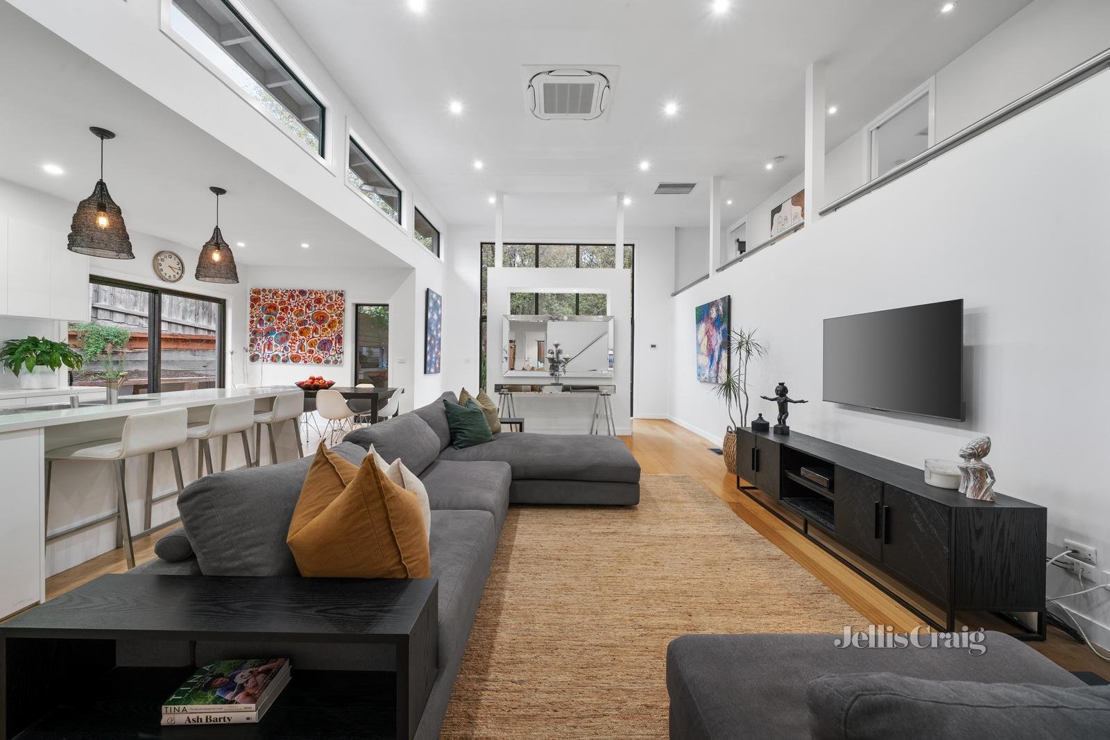 135 Dalton Street, Eltham image 5