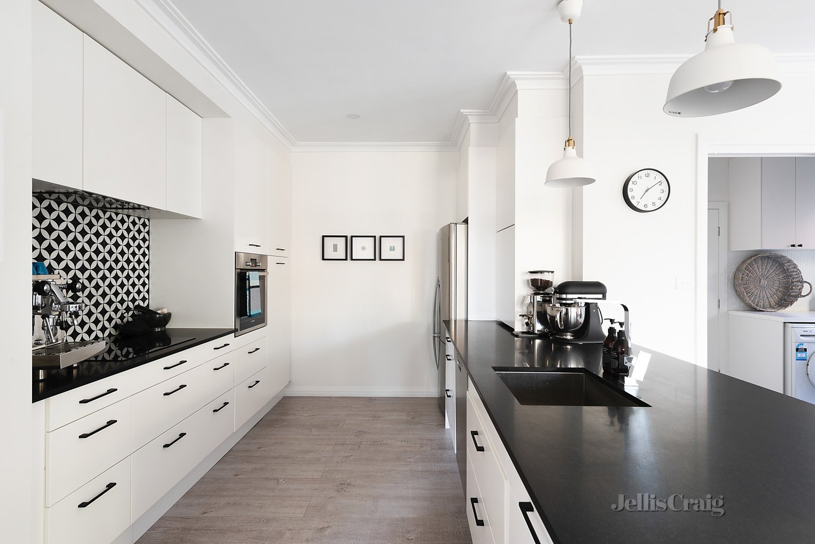 1/35 Fulham Road, Alphington image 2