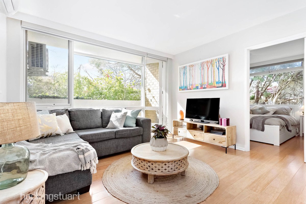 1/35 Kent Road, Box Hill image 2