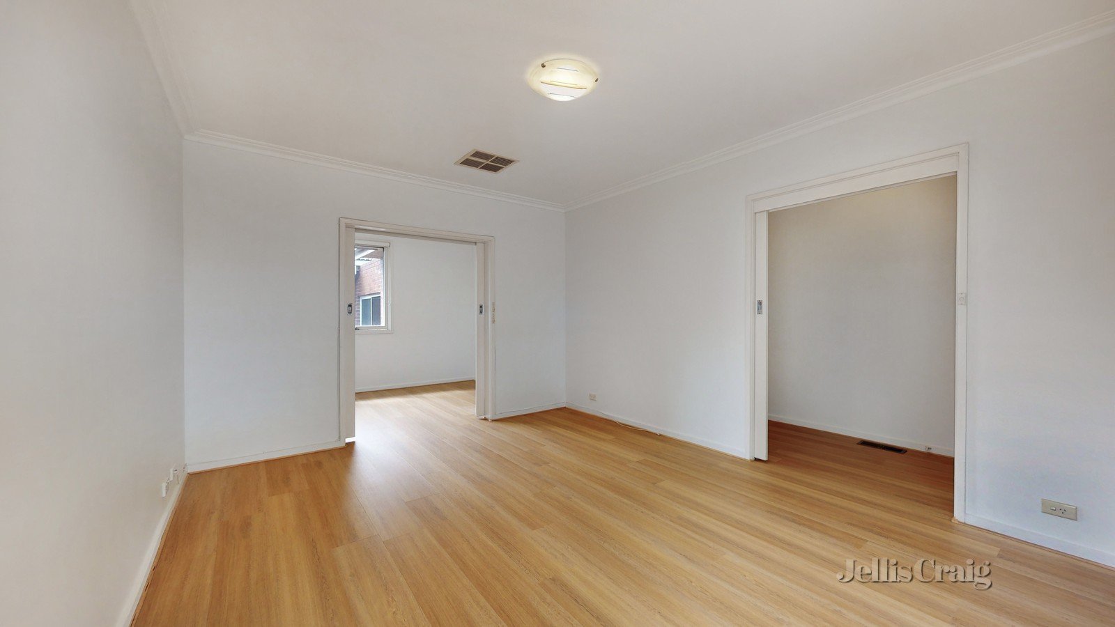 1/35 Kerferd Street, Malvern East image 3