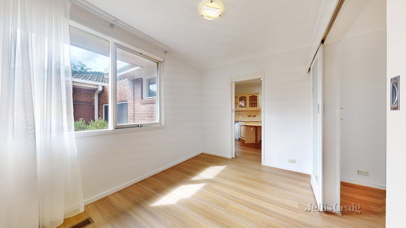 1/35 Kerferd Street, Malvern East image 5