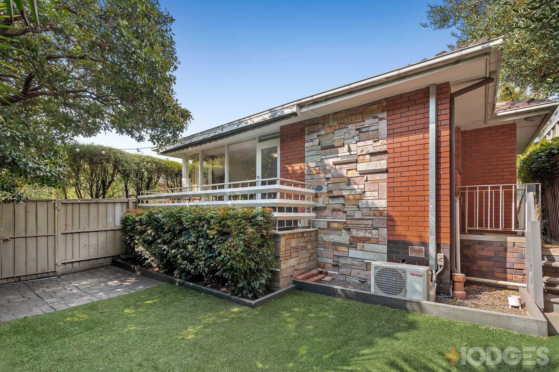 1 / 35 Nepean Highway Elsternwick