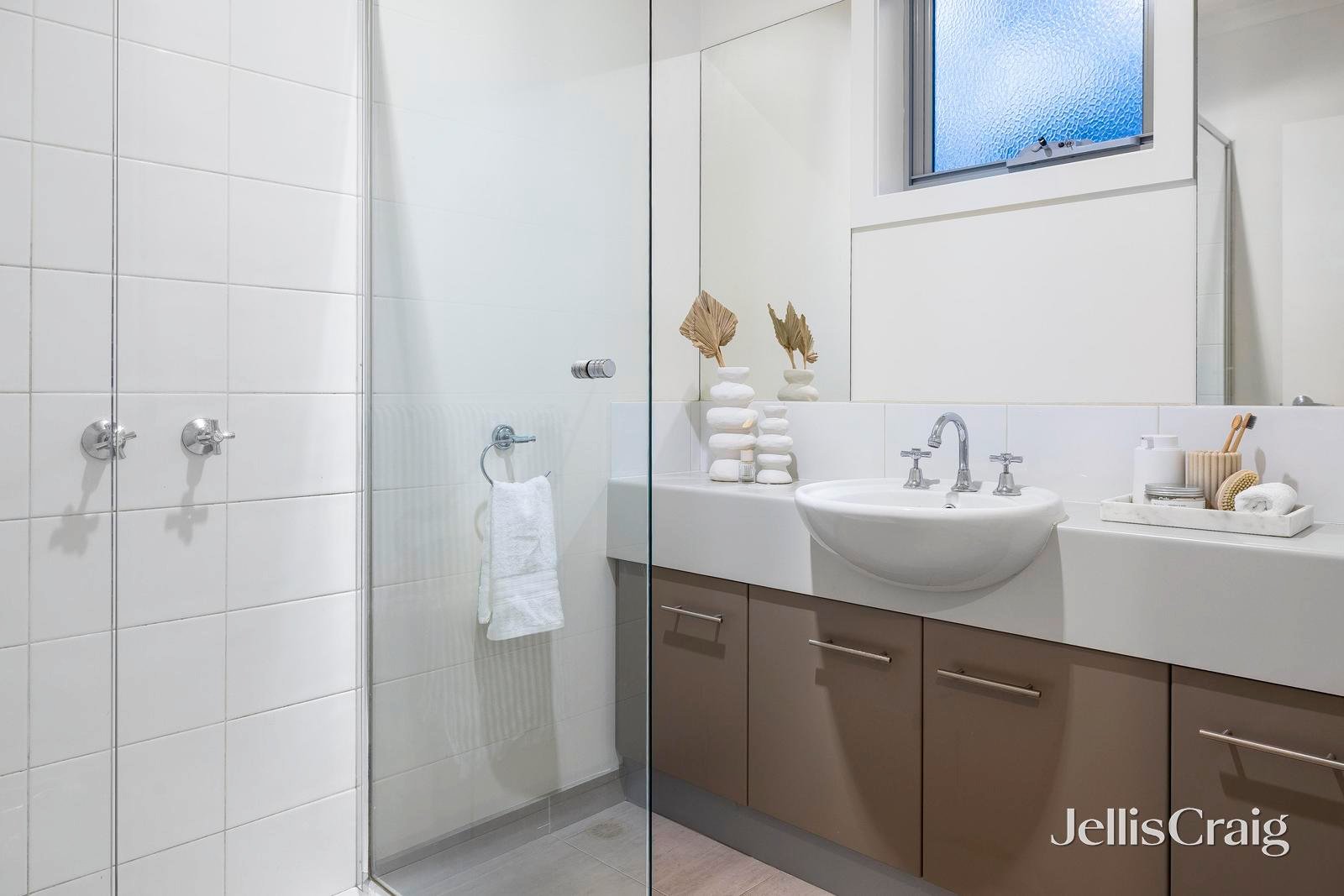 1/35 Spray Street, Mornington image 8