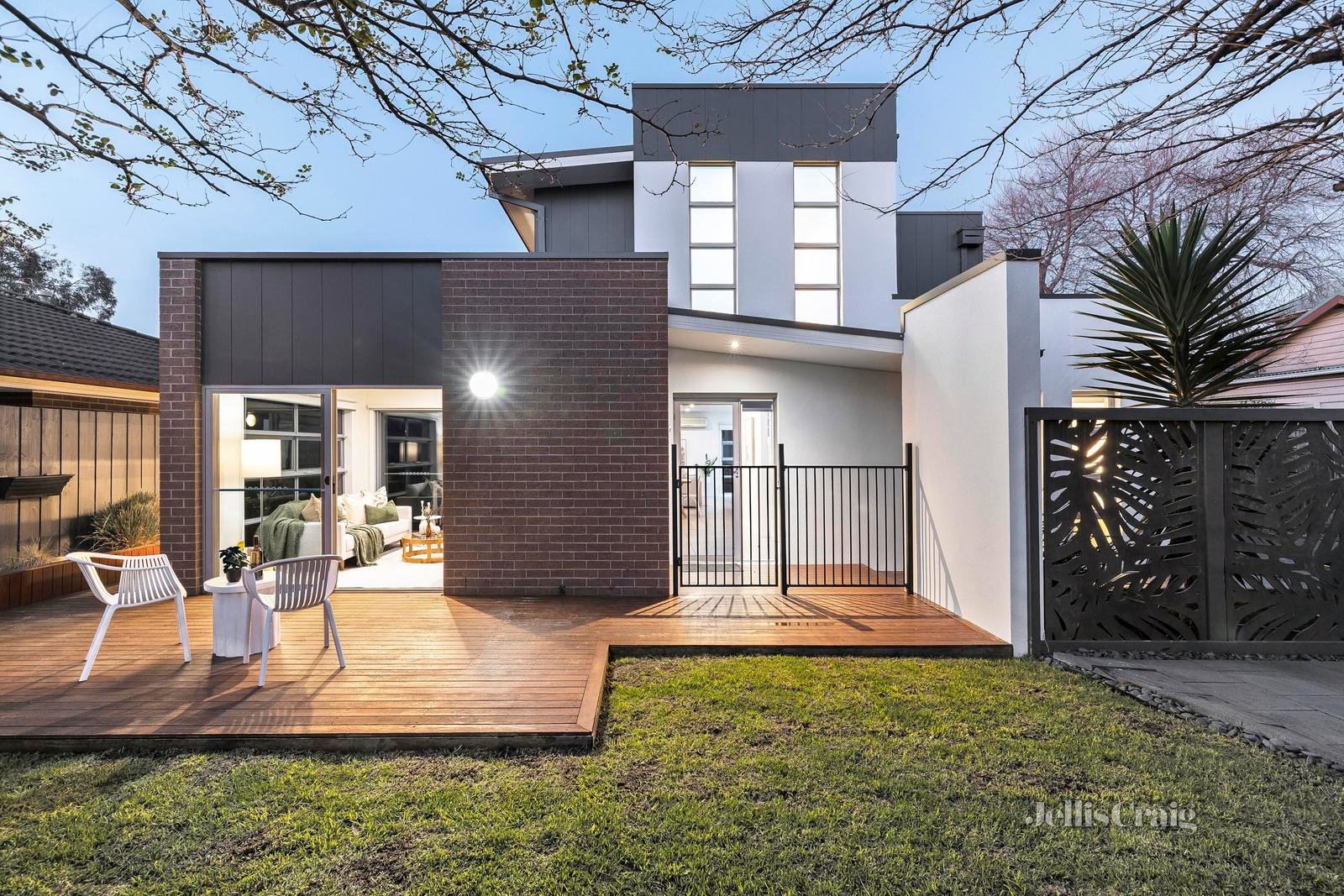 1/35 Spray Street, Mornington image 12
