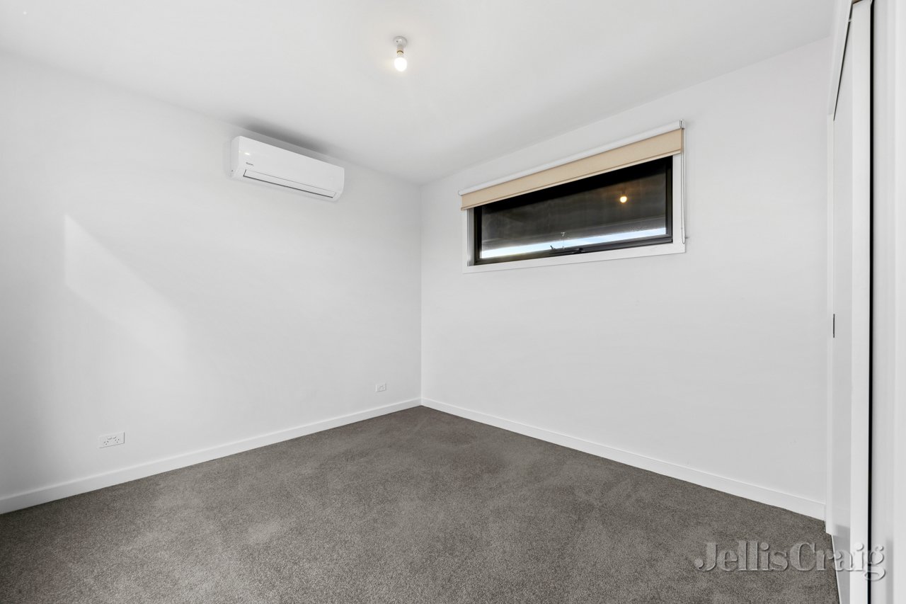135 St Hellier Street, Heidelberg Heights image 6