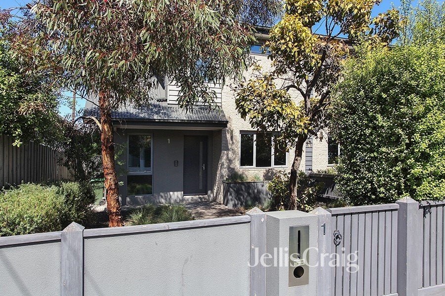 1/35 Stephenson Street, Spotswood image 2
