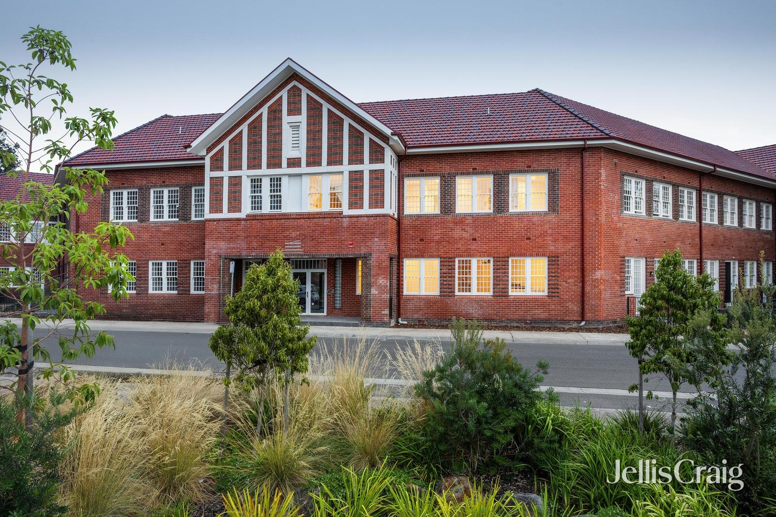 13/50 Galileo Gateway, Bundoora image 1