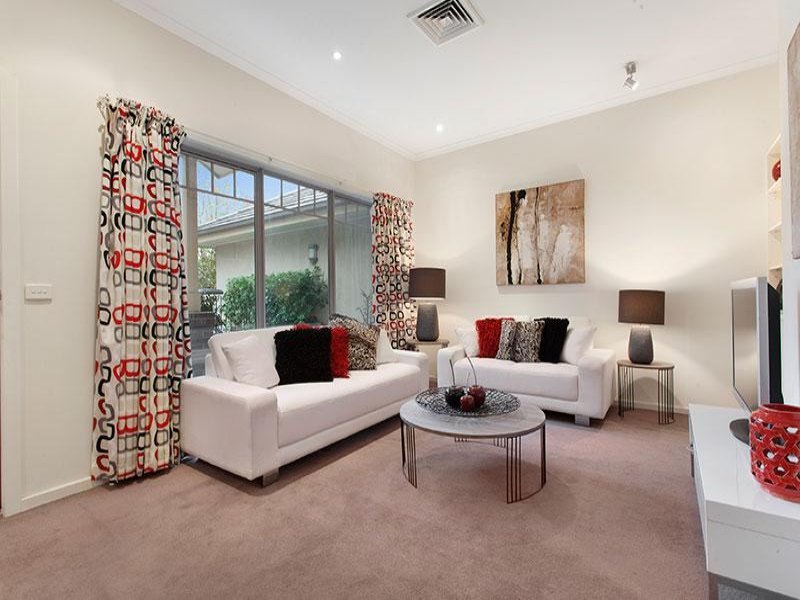 1/350 Mont Albert Road, Mont Albert image 3