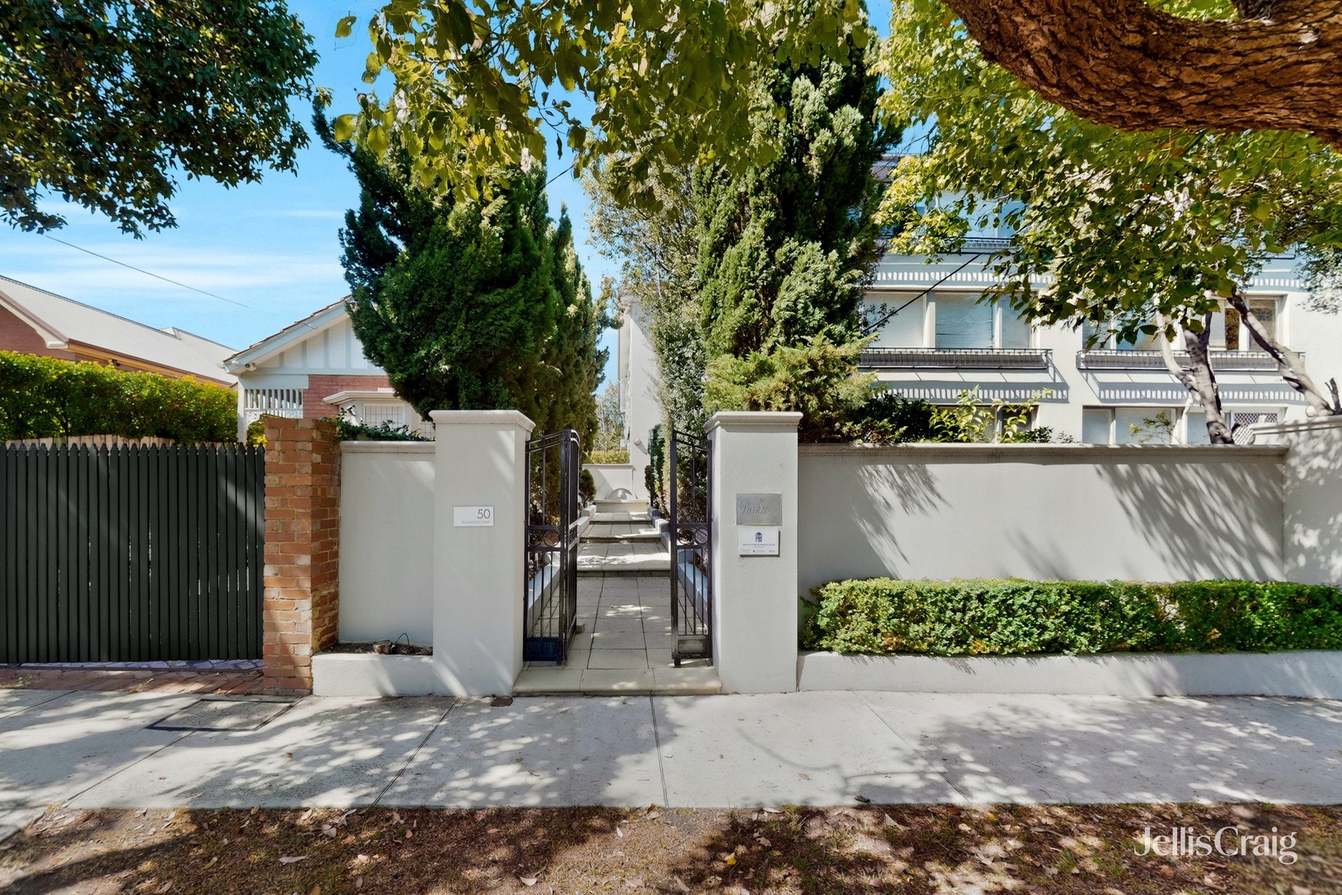 13/50 Richardson Street, Essendon image 1