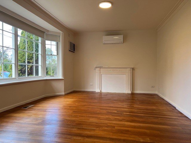 1 / 351 Kooyong Road  Elsternwick