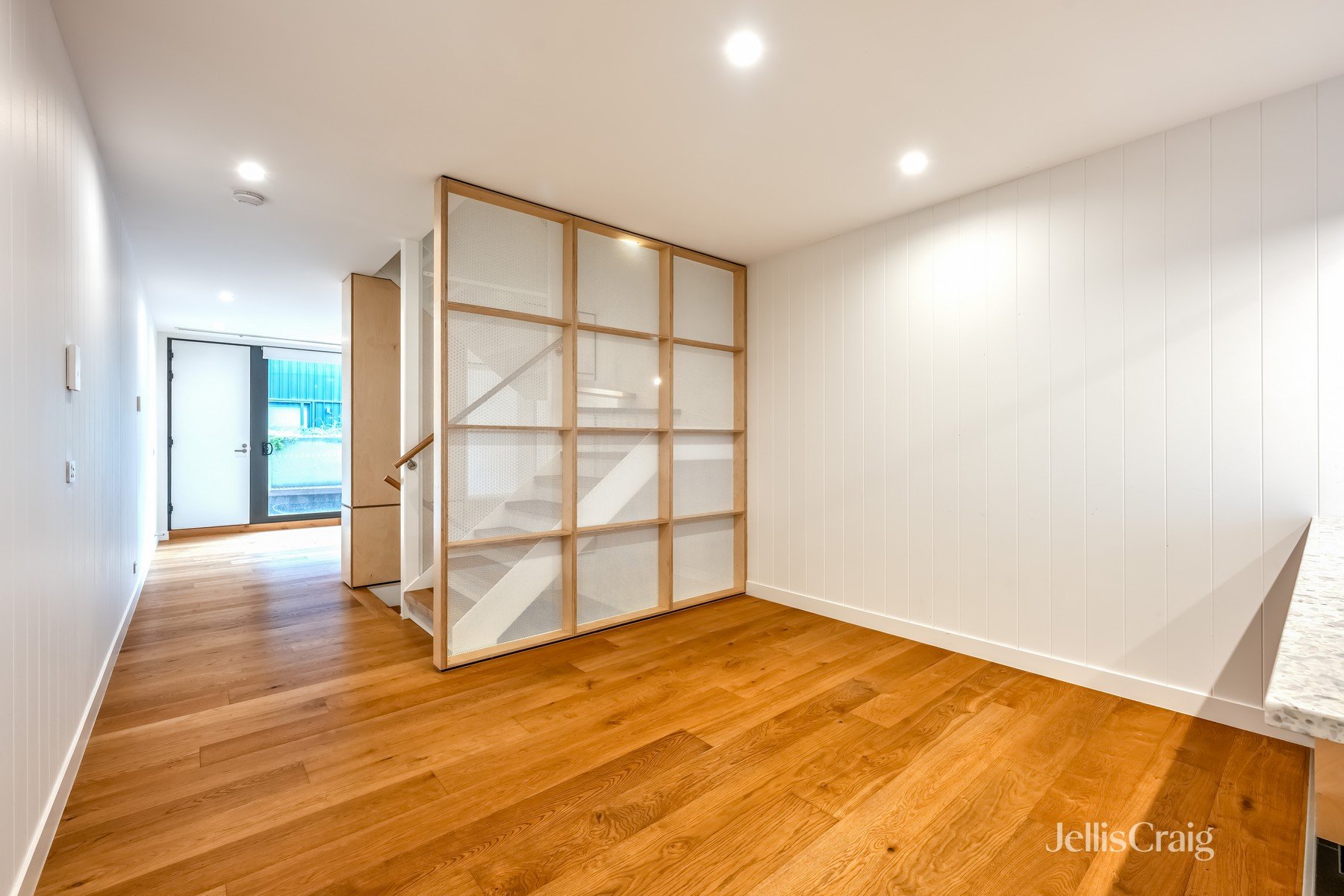 13/52 Clyde Street, Thornbury image 2
