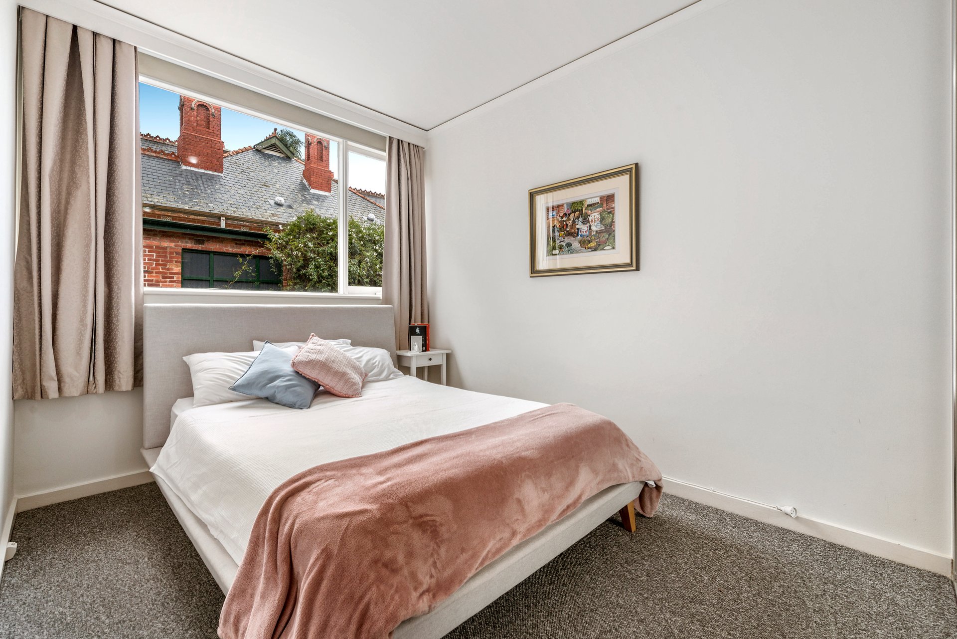 Property Gallery Thumbnail 7