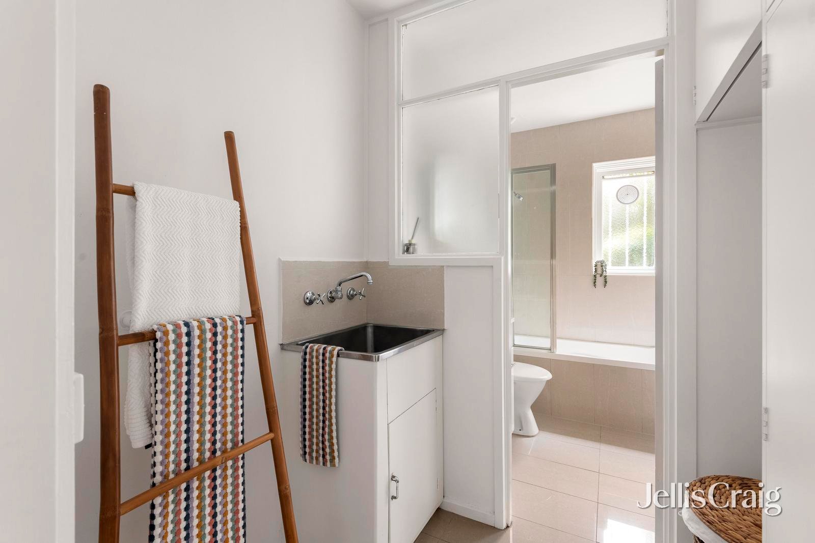 13/55 Haines Street, North&nbsp;Melbourne image 9