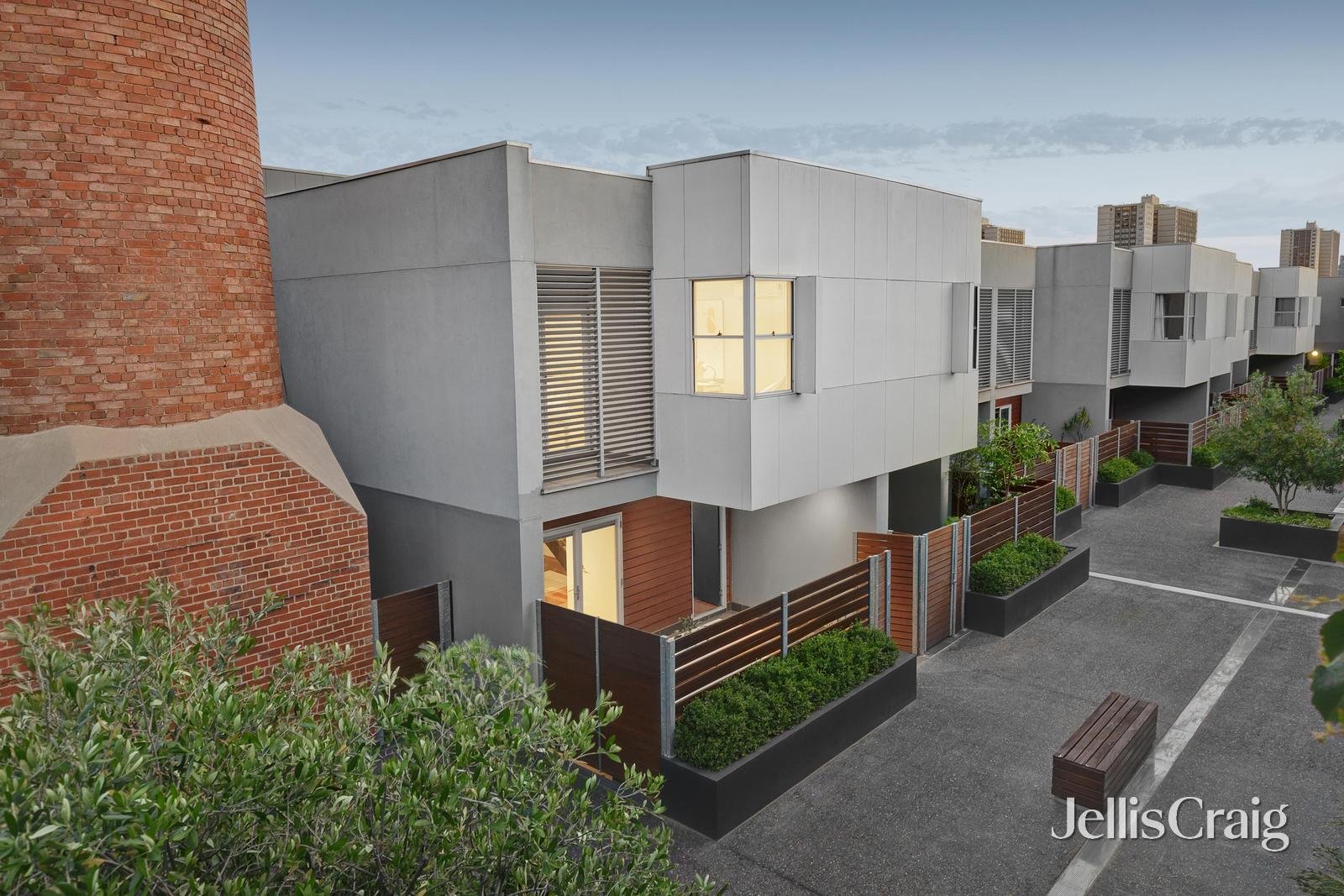 135/56 Nicholson Street, Abbotsford image 2