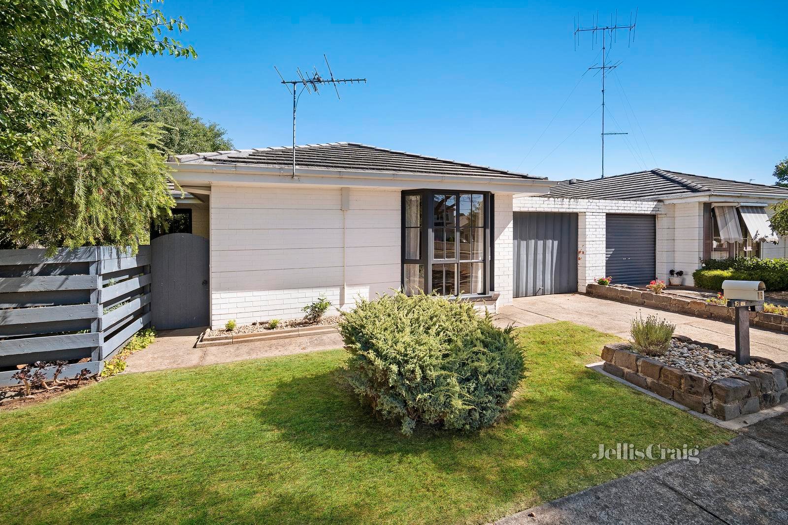 1355A Gregory Street, Lake Wendouree image 4