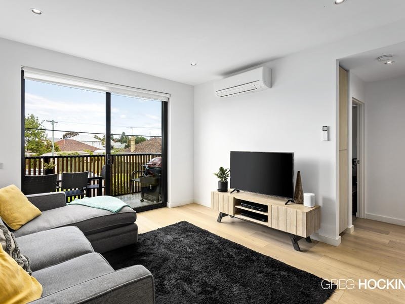 135/6 Paine Street, Newport image 2