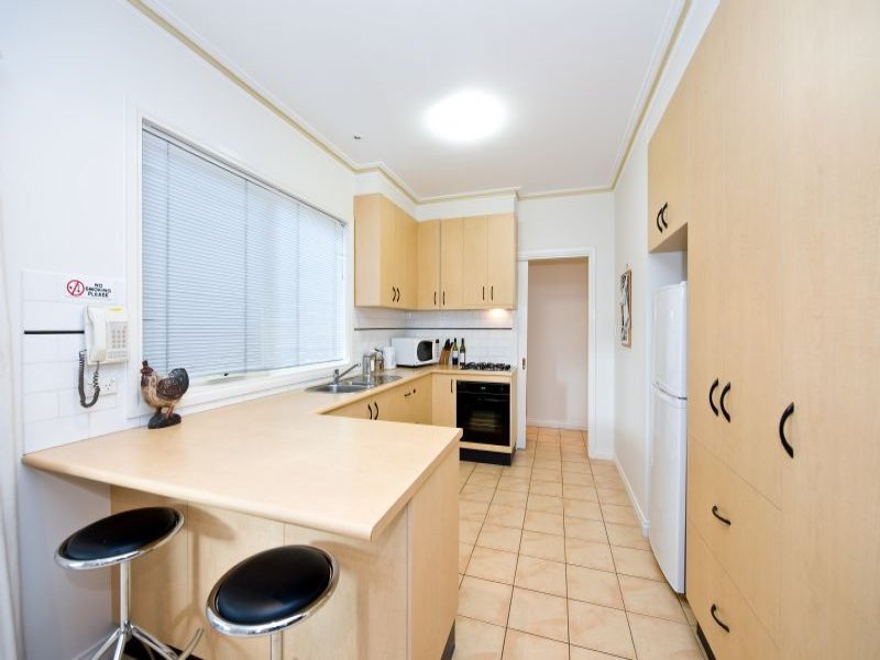 1 / 357 Williamstown Road YARRAVILLE