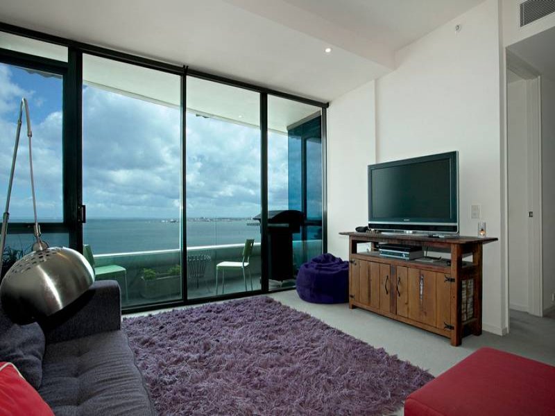 135/95 Rouse Street, Port Melbourne image 3