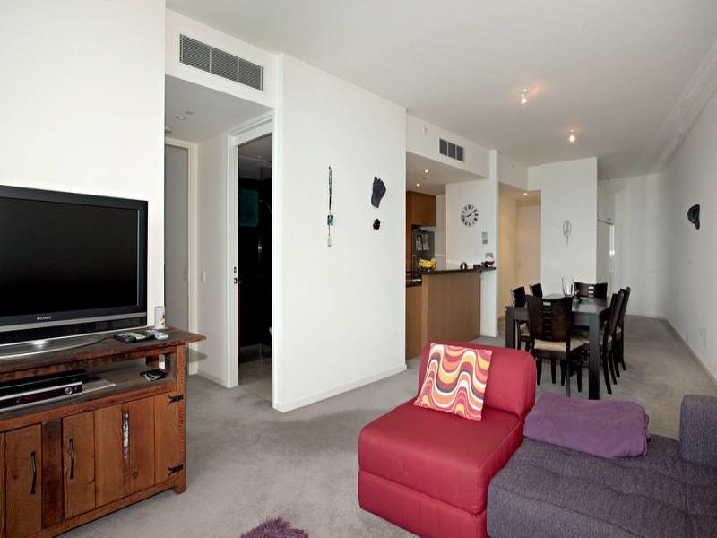 135/95 Rouse Street, Port Melbourne image 4