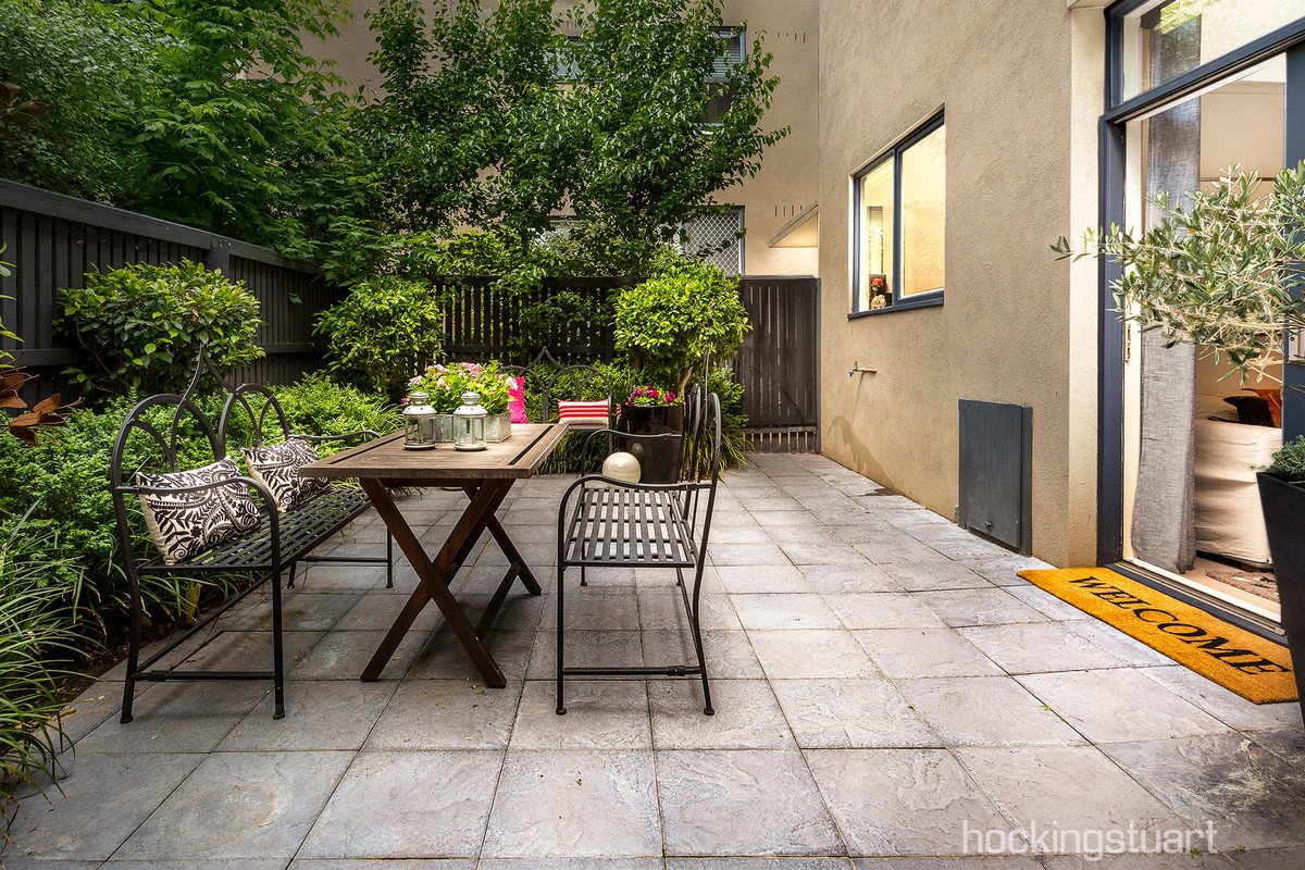 1/36-38 Elphin Grove, Hawthorn image 1
