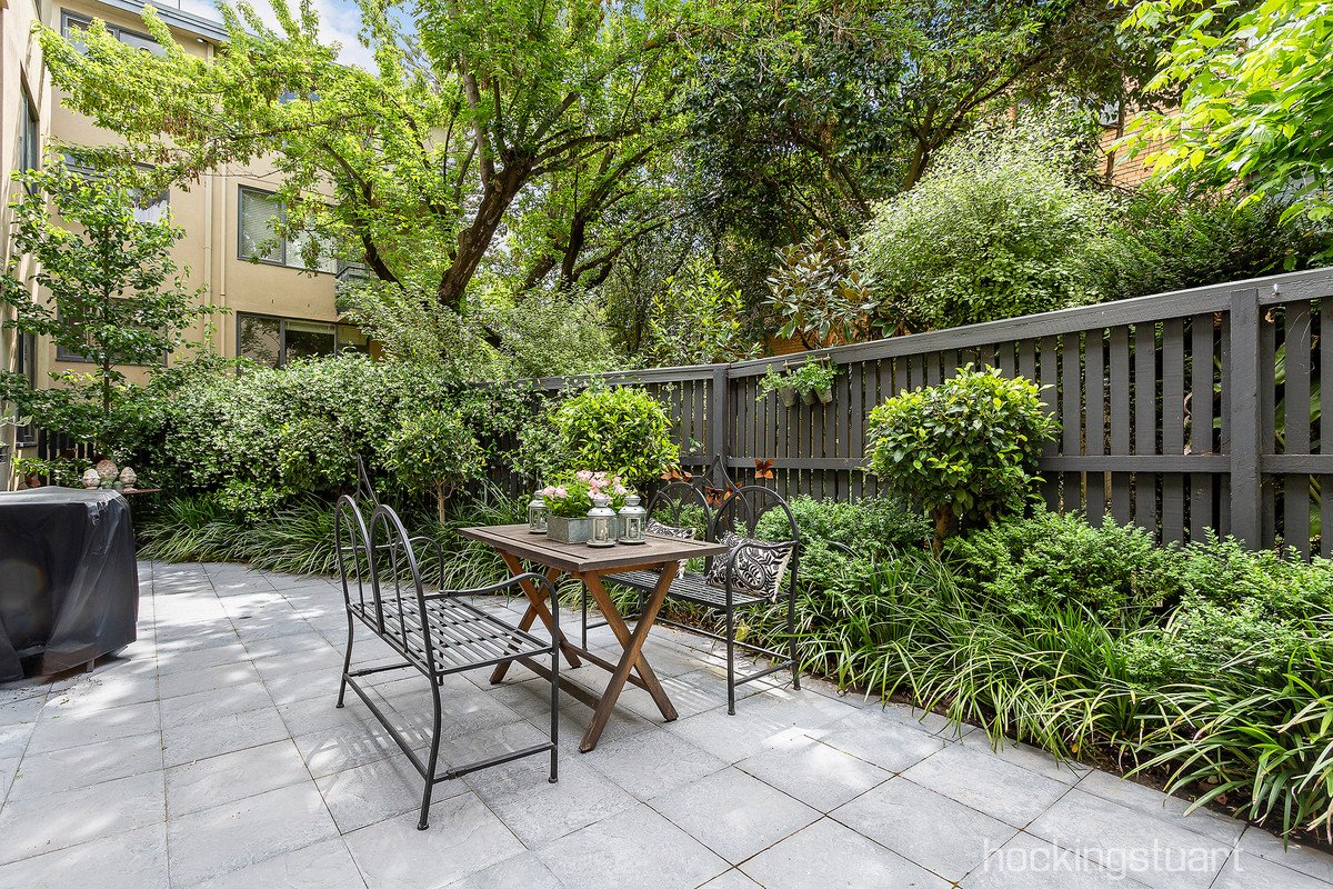 1/36-38 Elphin Grove, Hawthorn image 8