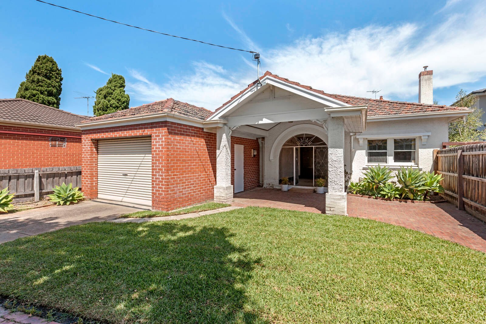 Property Gallery - Main Image