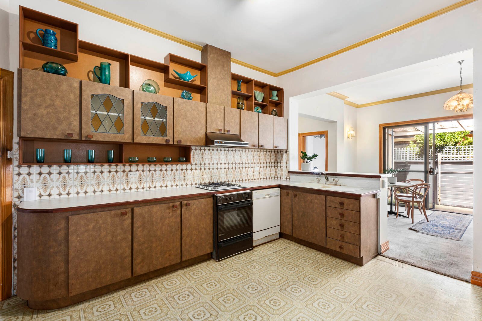 Property Gallery Thumbnail 8