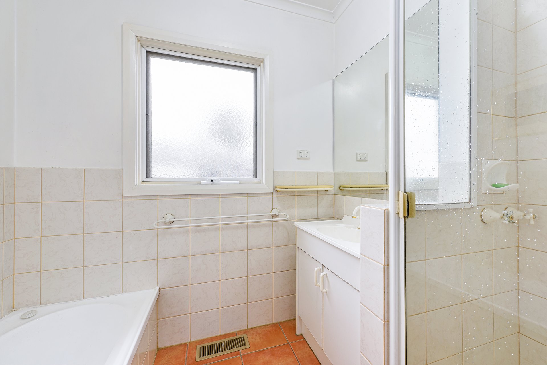 1/36 Cambridge Drive, Glen&nbsp;Waverley image 5