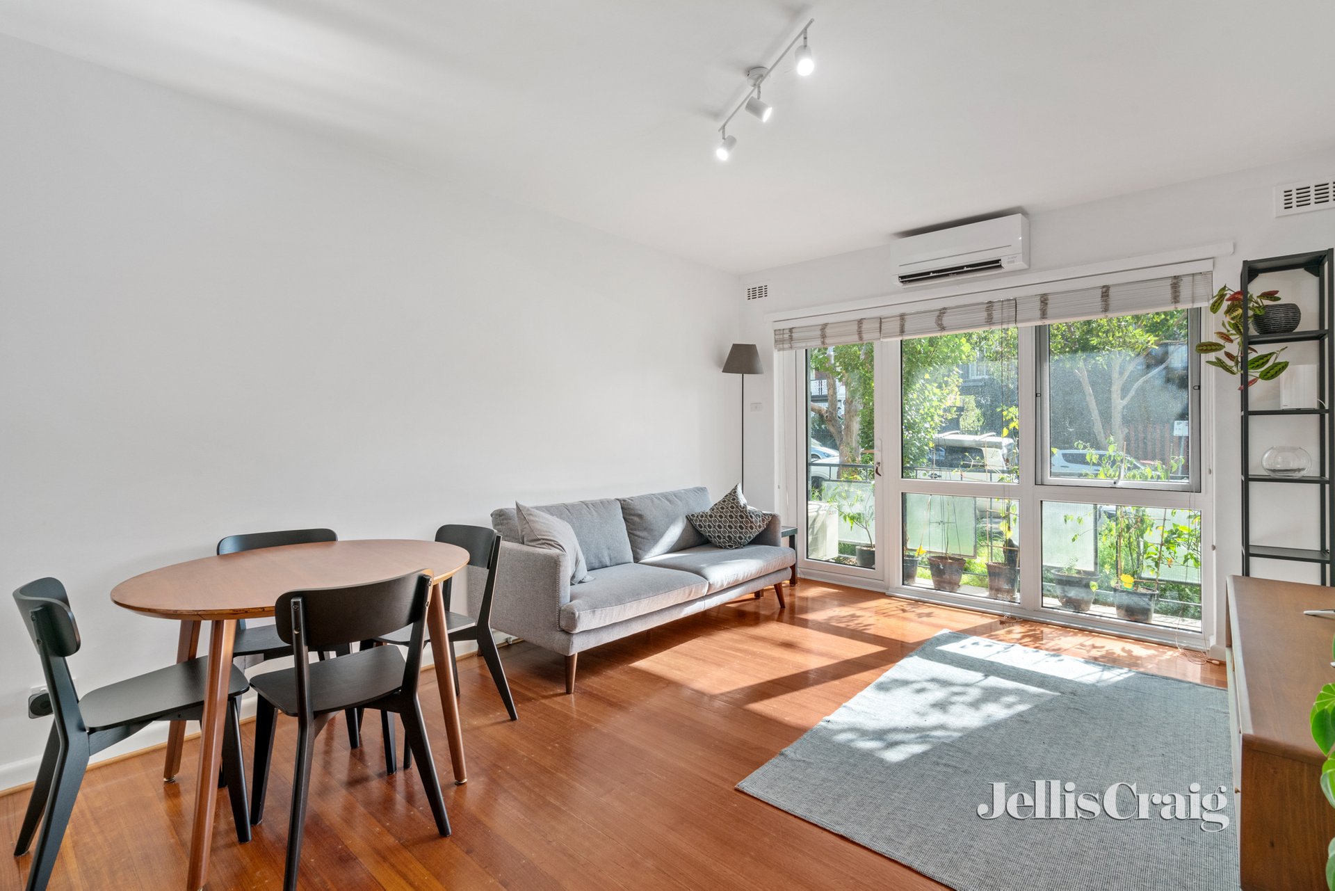 1/36 Cromwell Road, South Yarra image 1