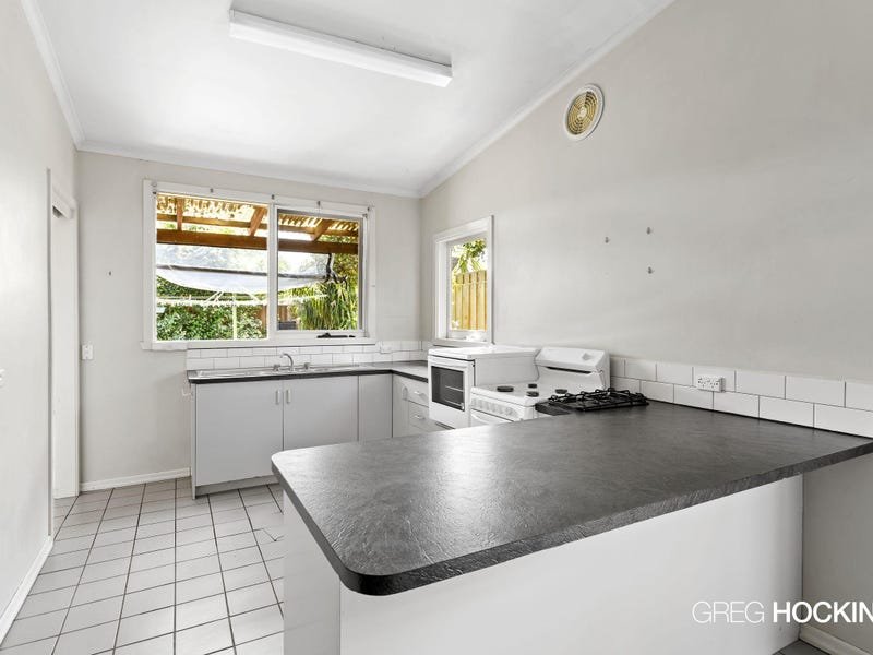 136 Gamon Street, Yarraville image 4