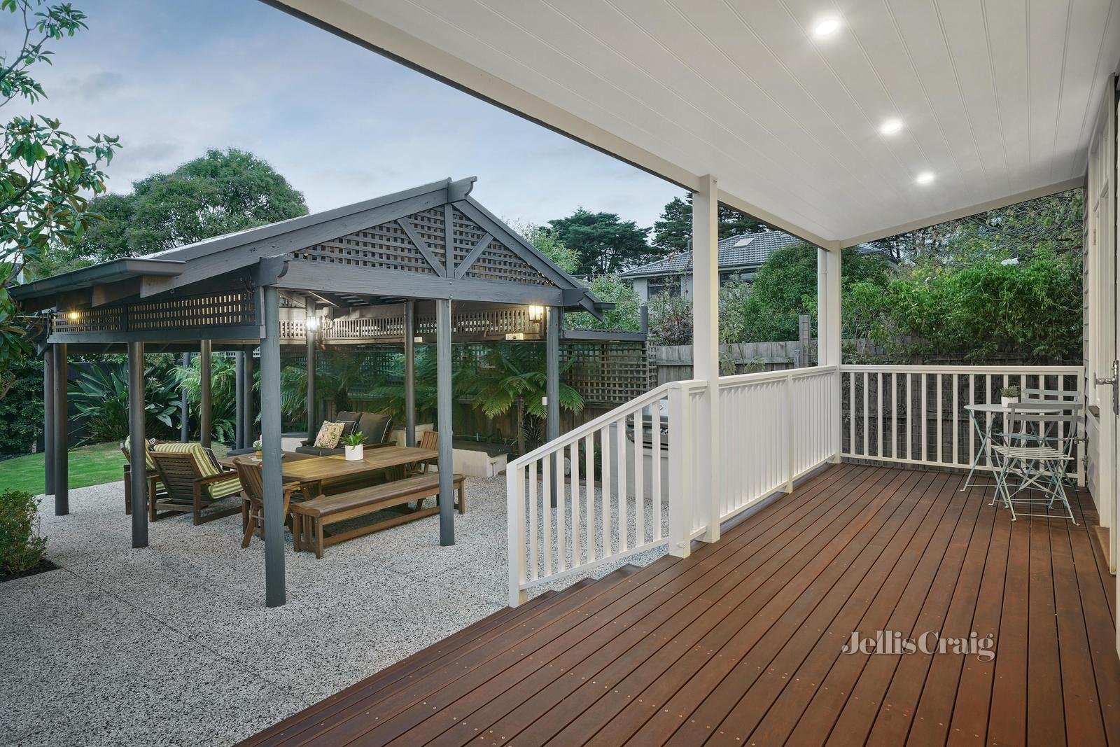 136 Ivanhoe Parade, Ivanhoe image 12