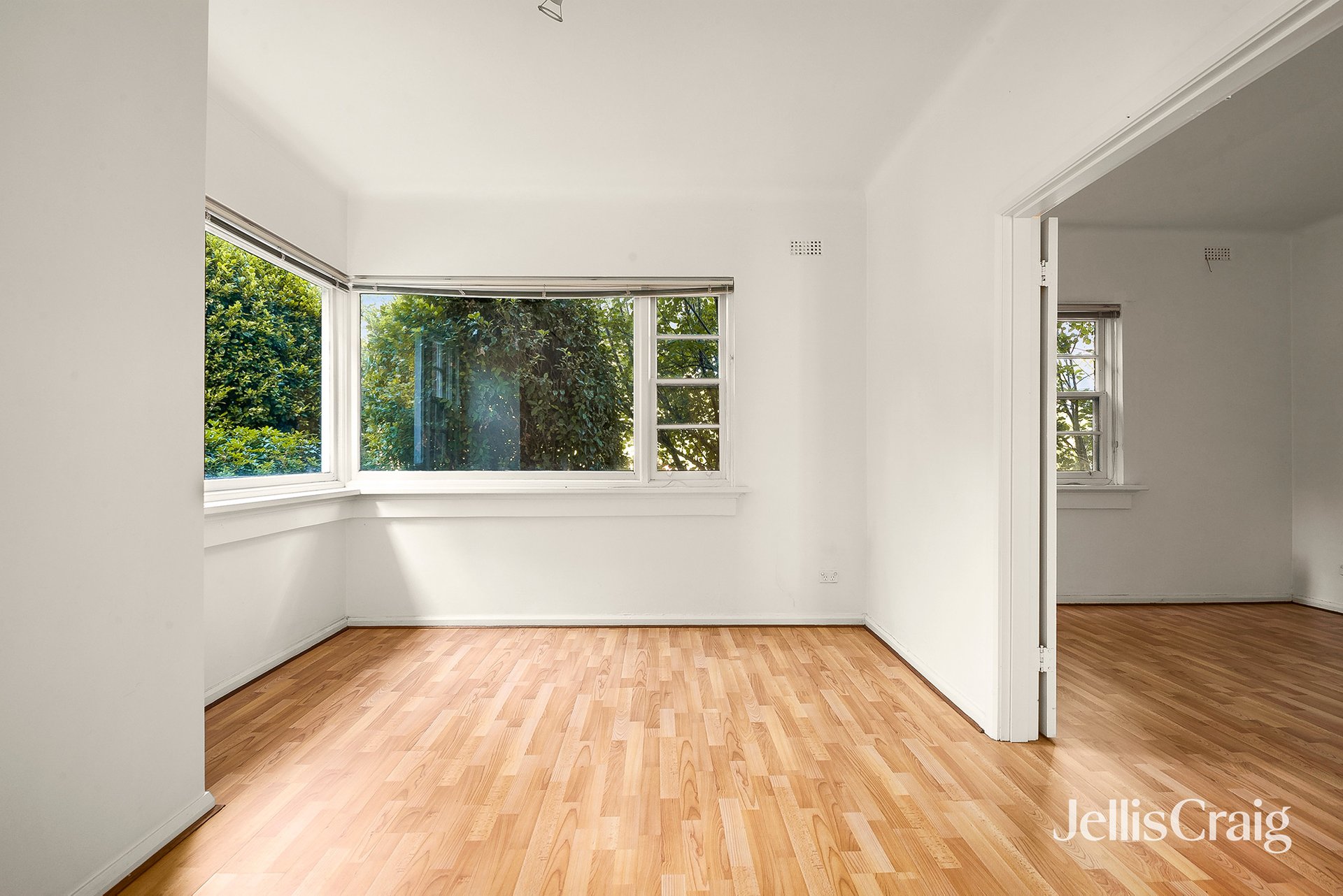 1/36 Jolimont Terrace, East&nbsp;Melbourne image 2