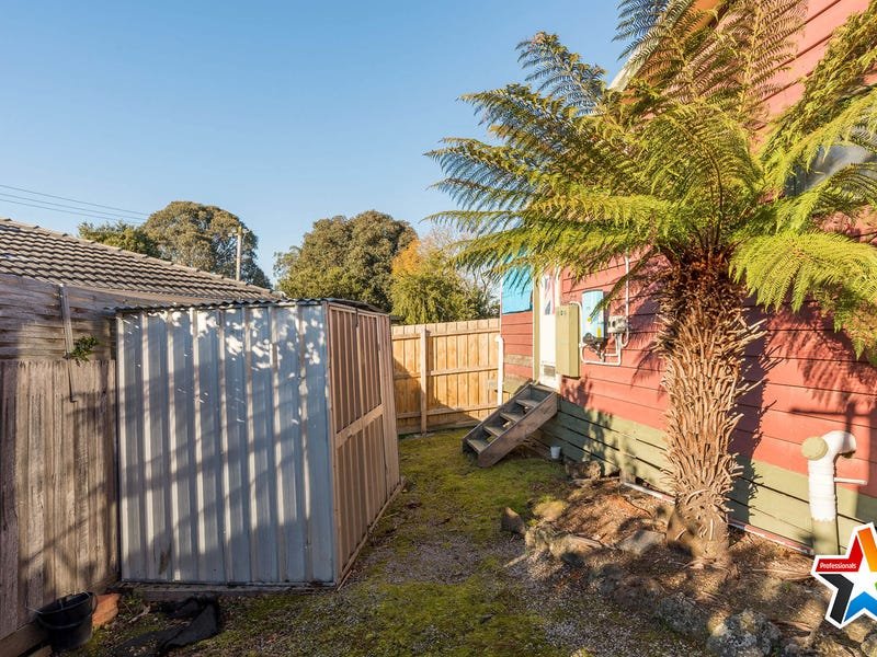 136 Manchester Road, Mooroolbark image 12