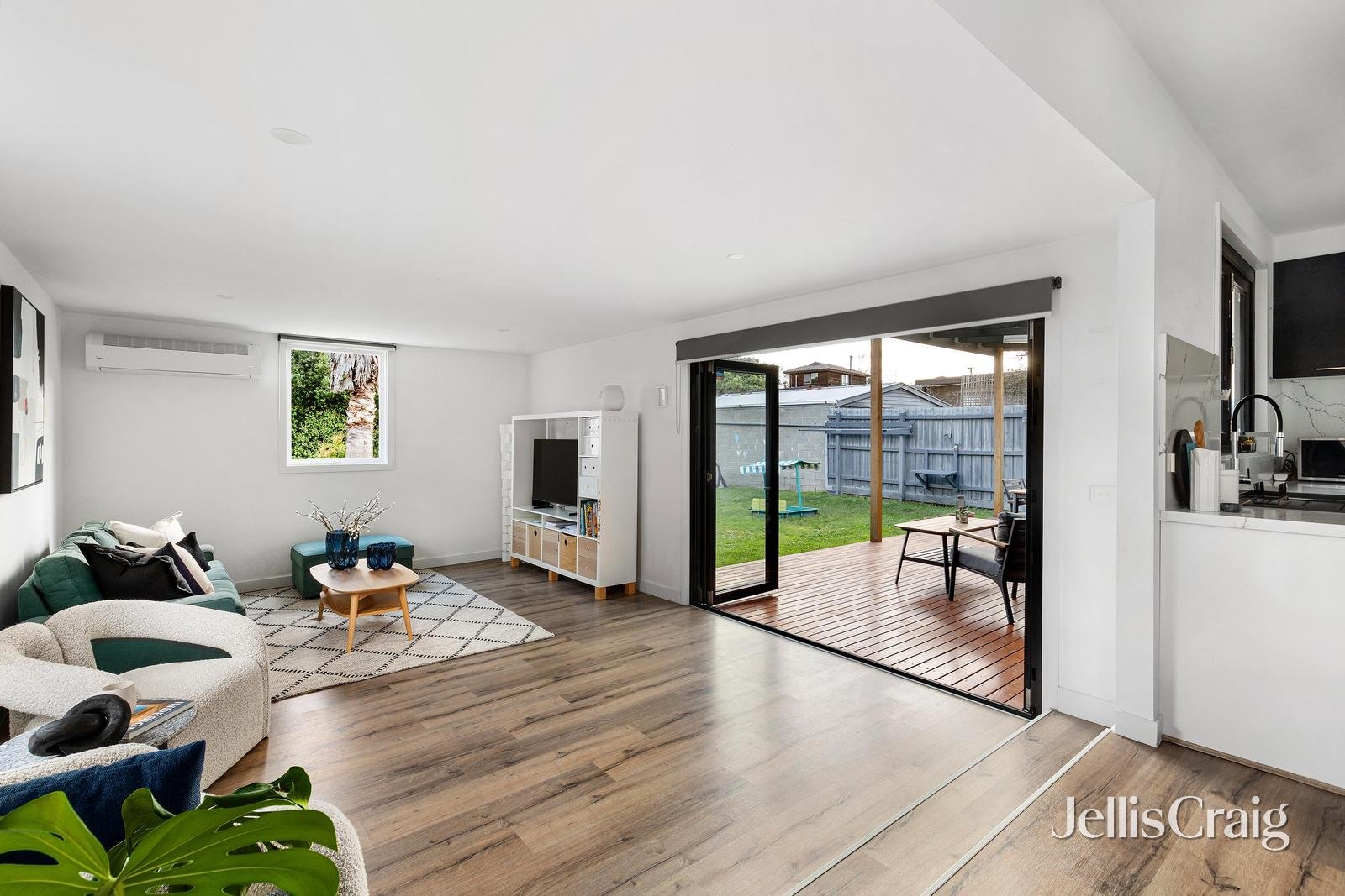 136 Nepean Street, Greensborough image 8