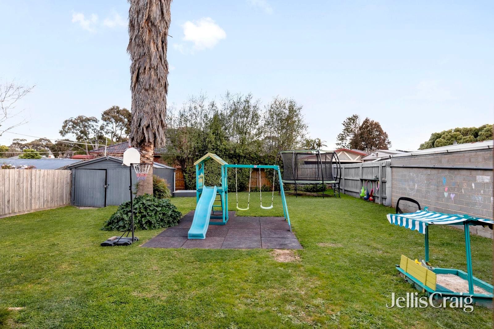 136 Nepean Street, Greensborough image 18