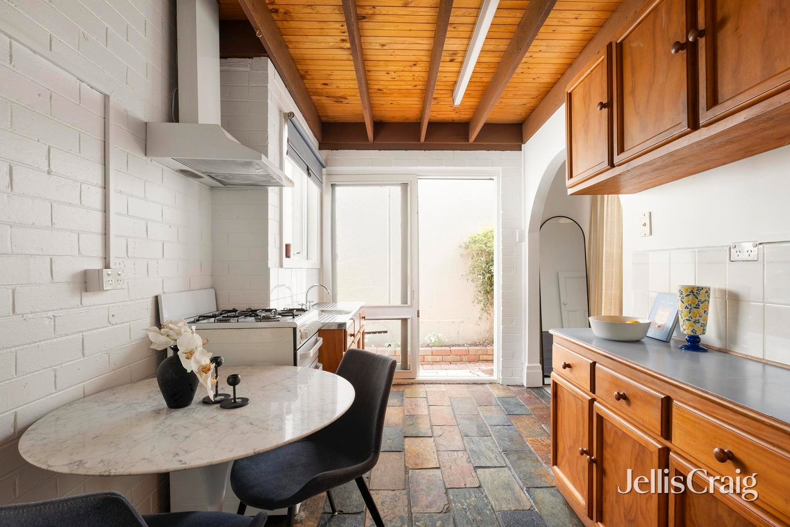 136 Rupert Street, Collingwood image 2