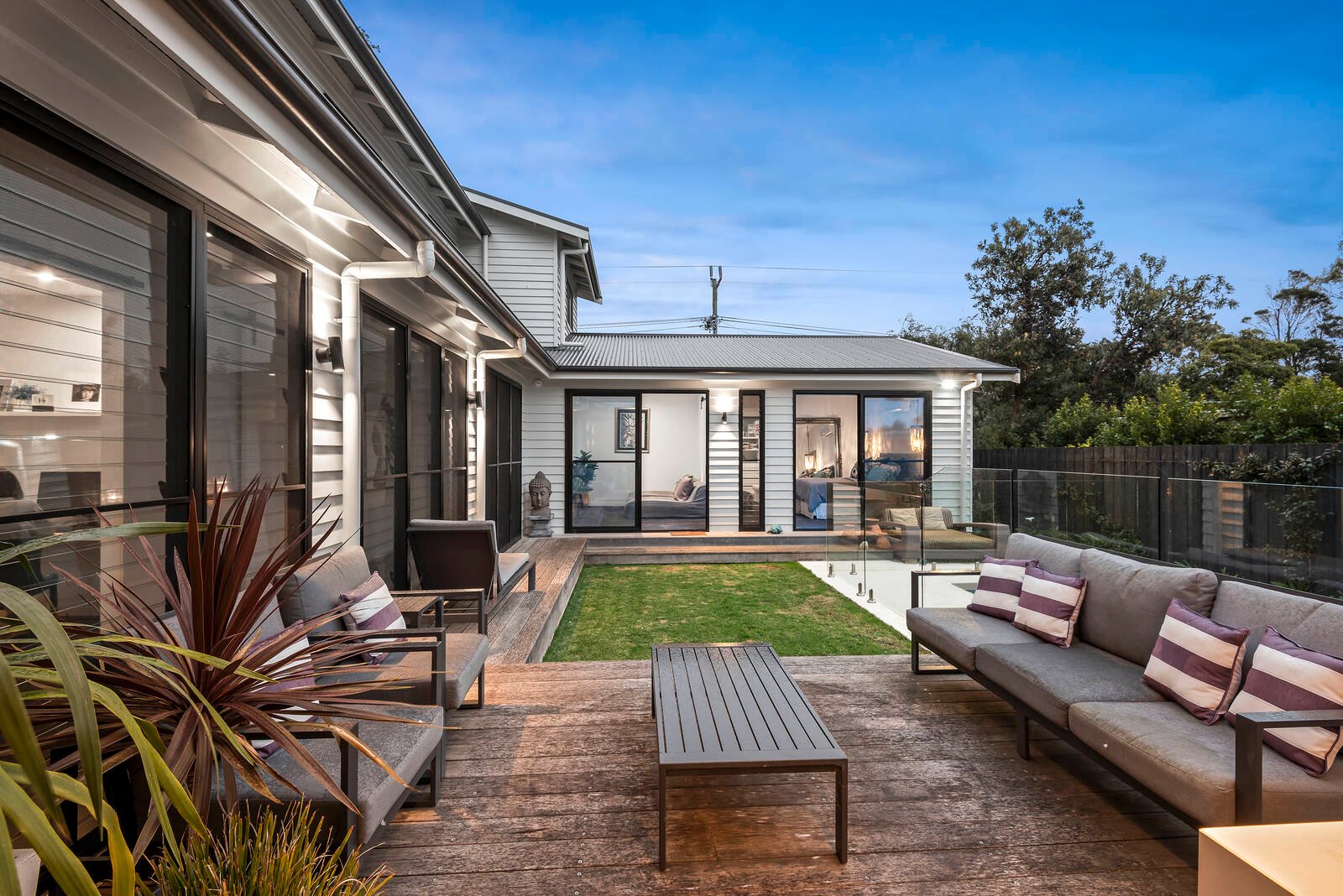 Property Gallery Thumbnail 23
