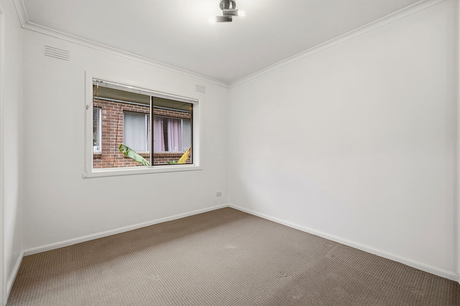 13/6 Tattenham Street, Carnegie image 4