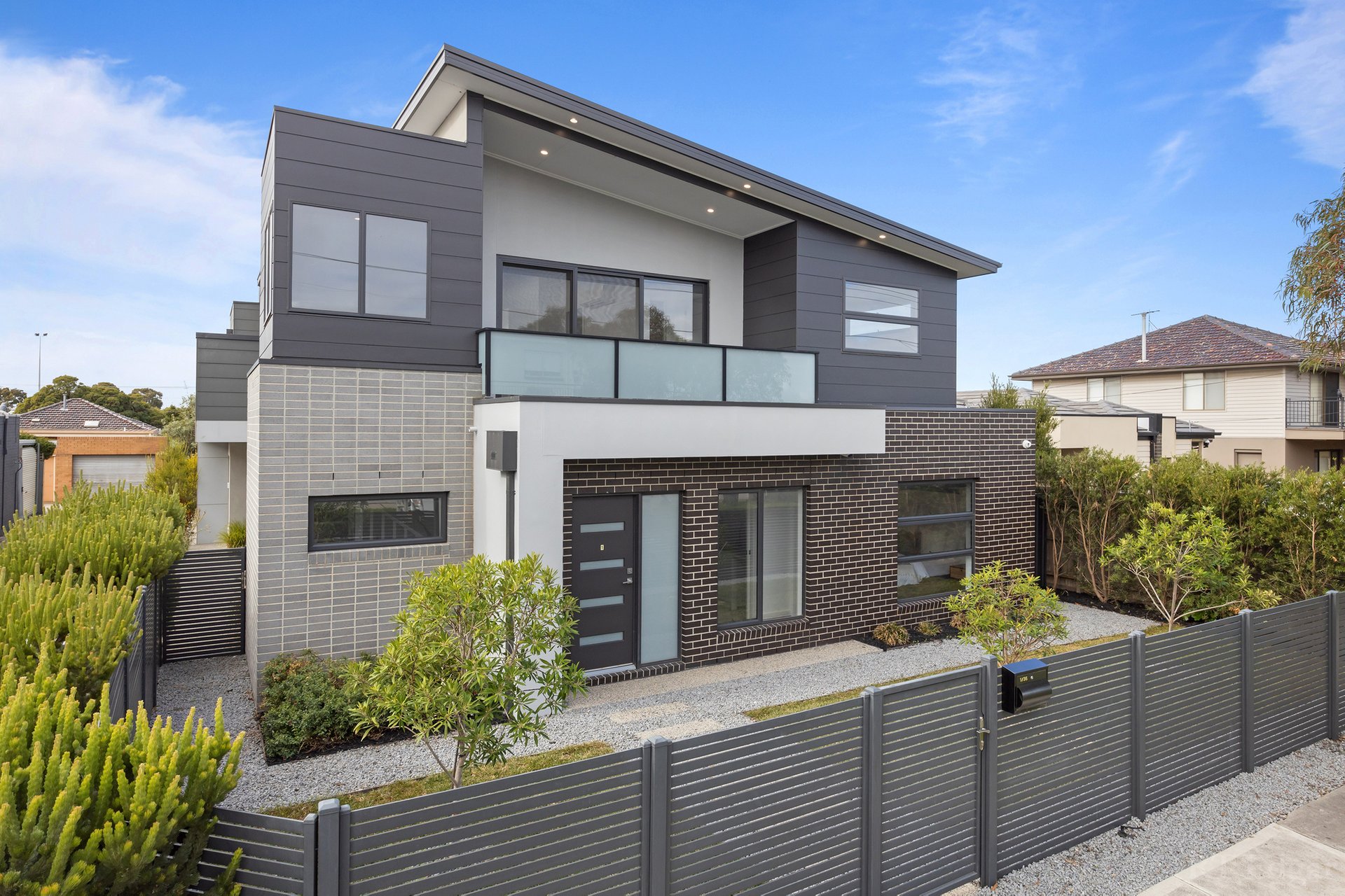 Property Gallery - Main Image
