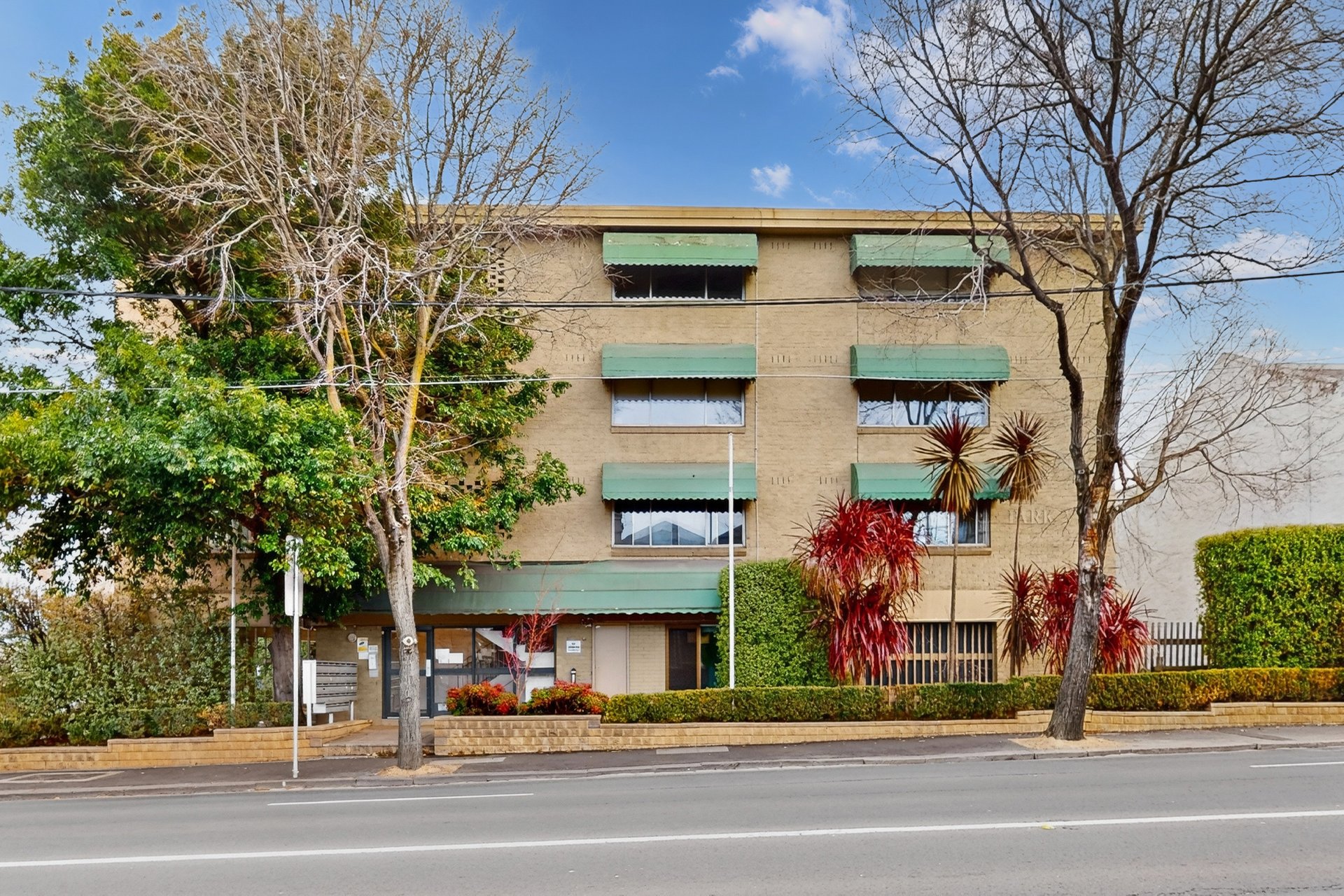13 / 631 Punt Road SOUTH YARRA