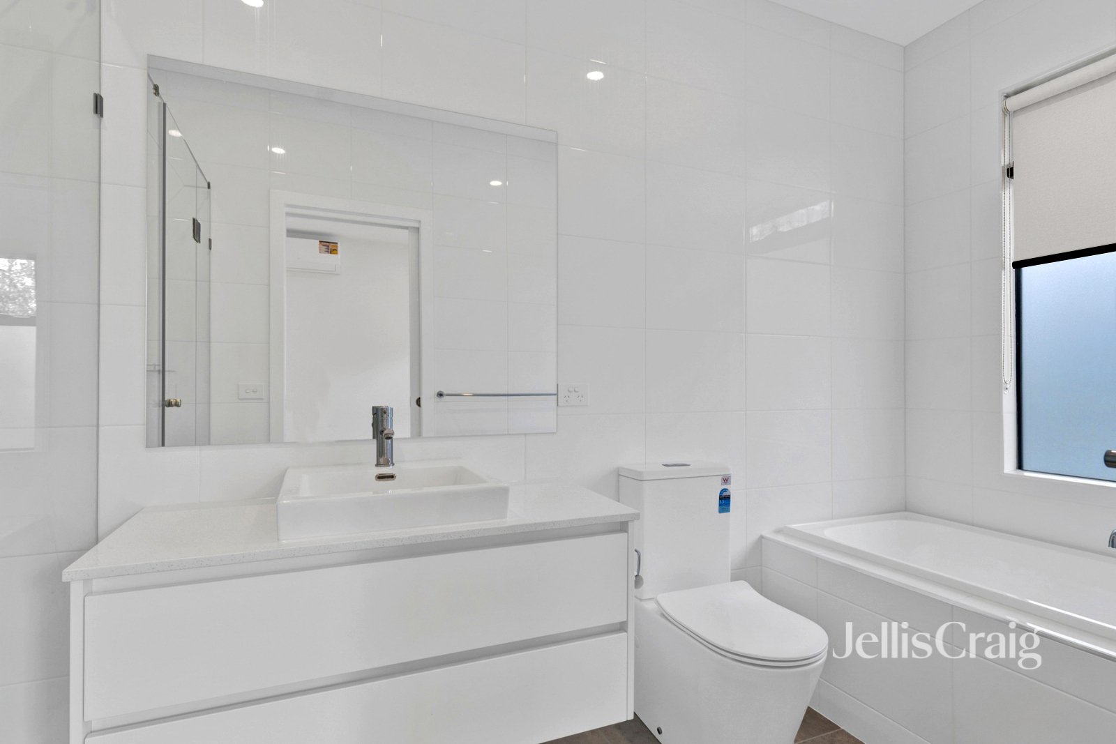 1/37 Alexandra Street, Greensborough image 5