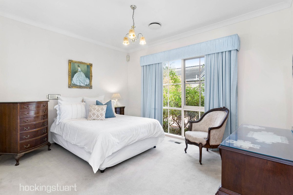 1/37 Aylmer Street, Balwyn North image 9