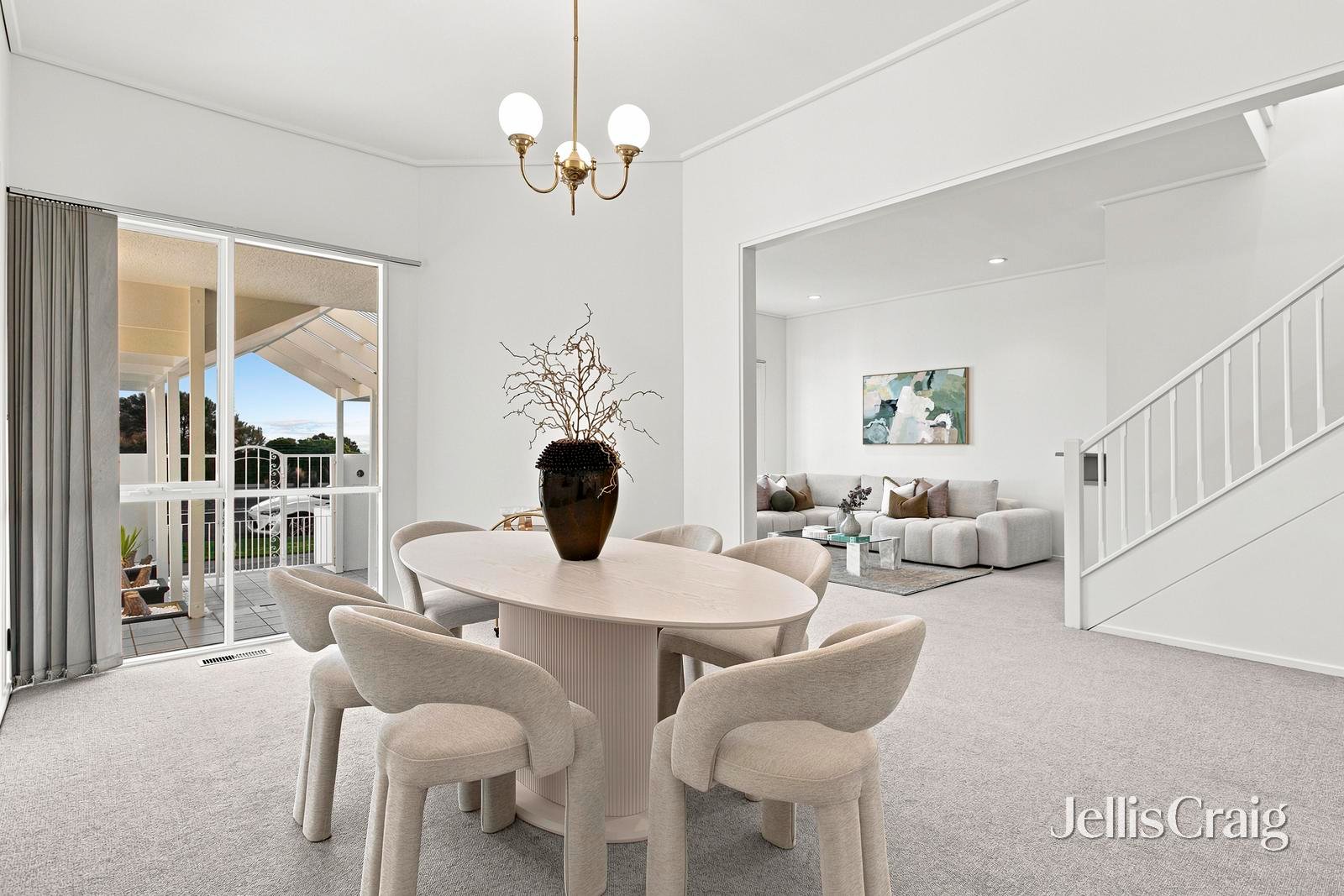 137 Beach Road, Sandringham image 6