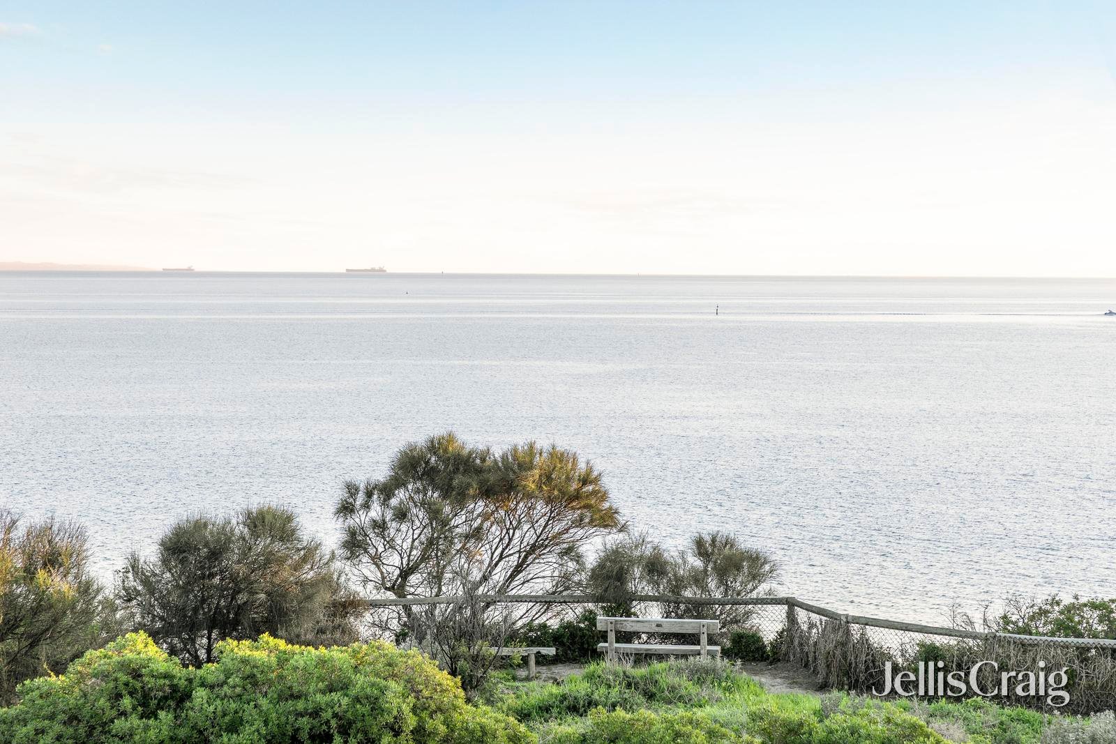 137 Beach Road, Sandringham image 17
