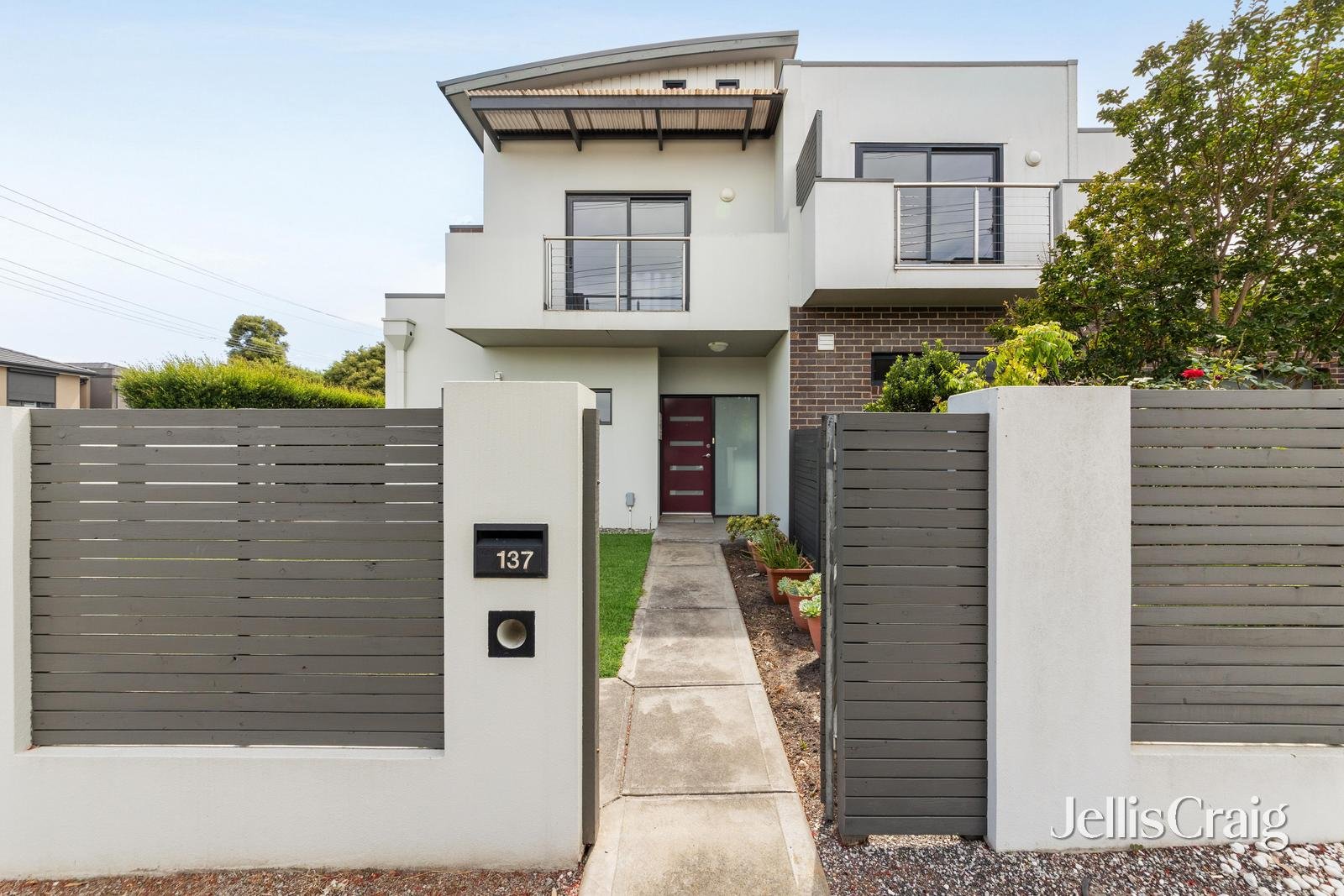 137 Beverley Street, Doncaster&nbsp;East image 1