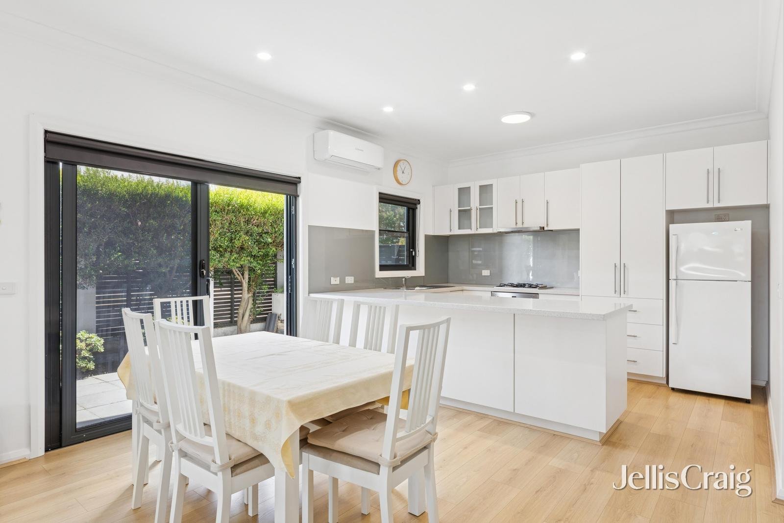 137 Beverley Street, Doncaster&nbsp;East image 4