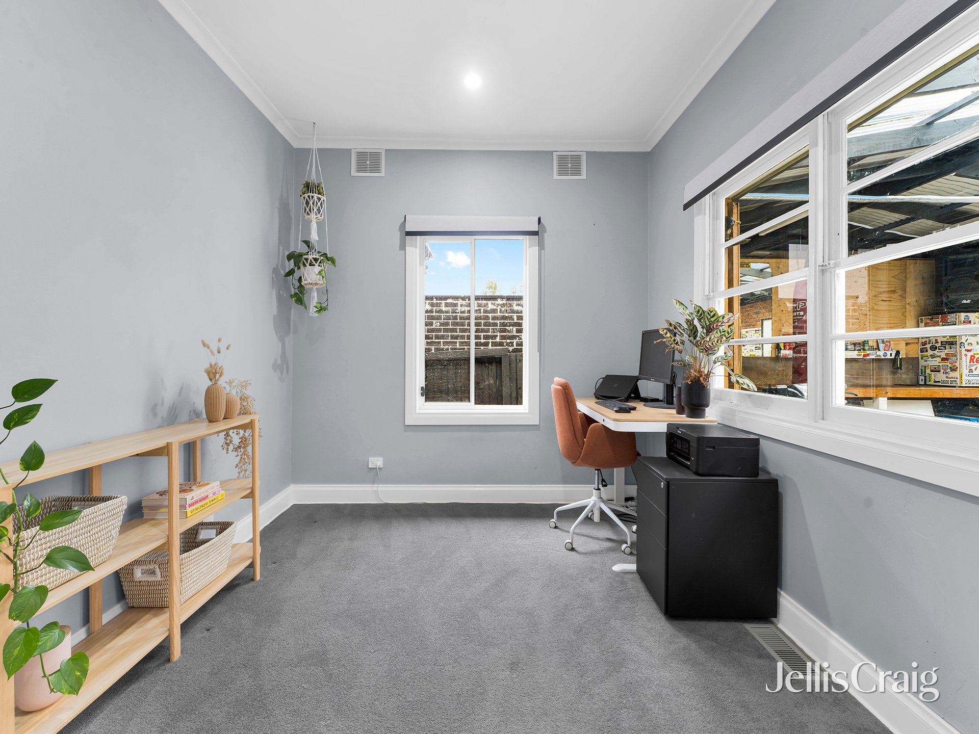 137 Ferntree Gully Road, Mount&nbsp;Waverley image 6