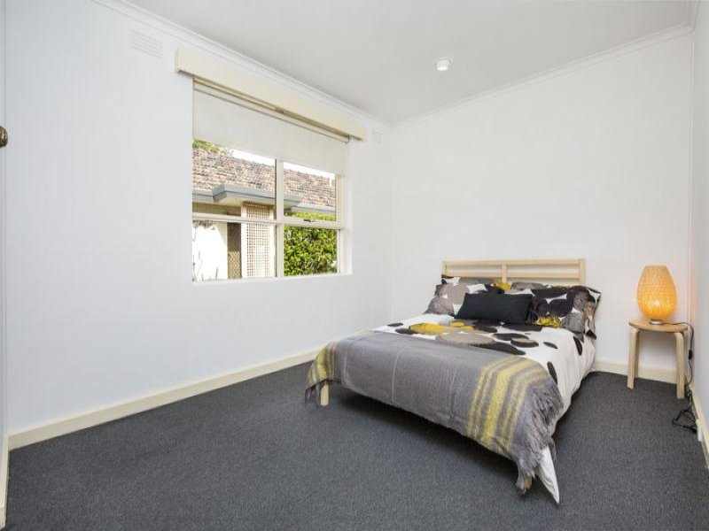 1/37 Grice Crescent, Essendon image 4