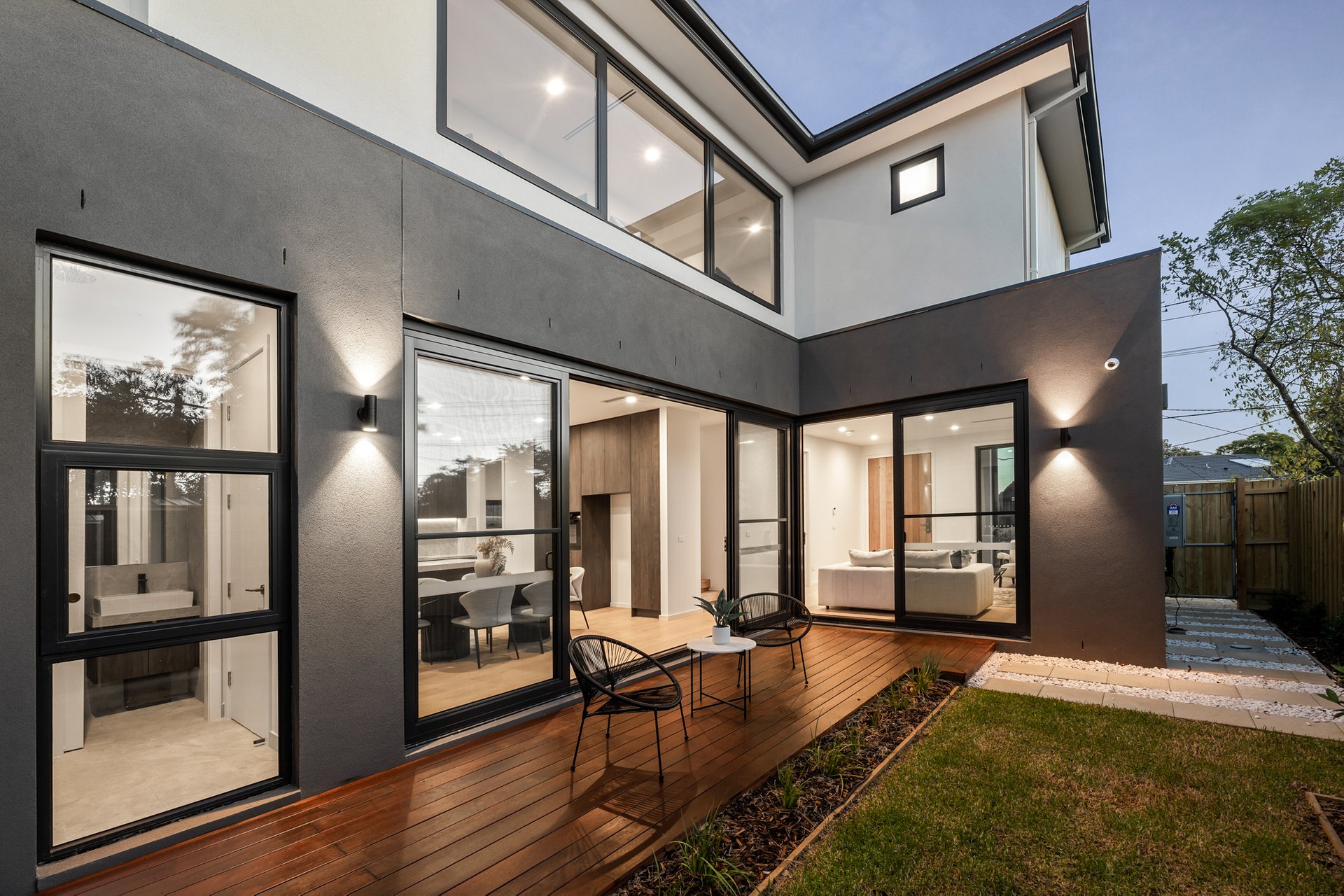 1/37 Larch Crescent, Mount Waverley image 4